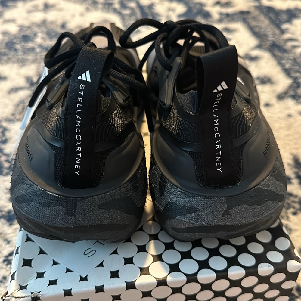 NWT Adidas Stella McCartney Ultraboost 23 - Picture 7 of 16